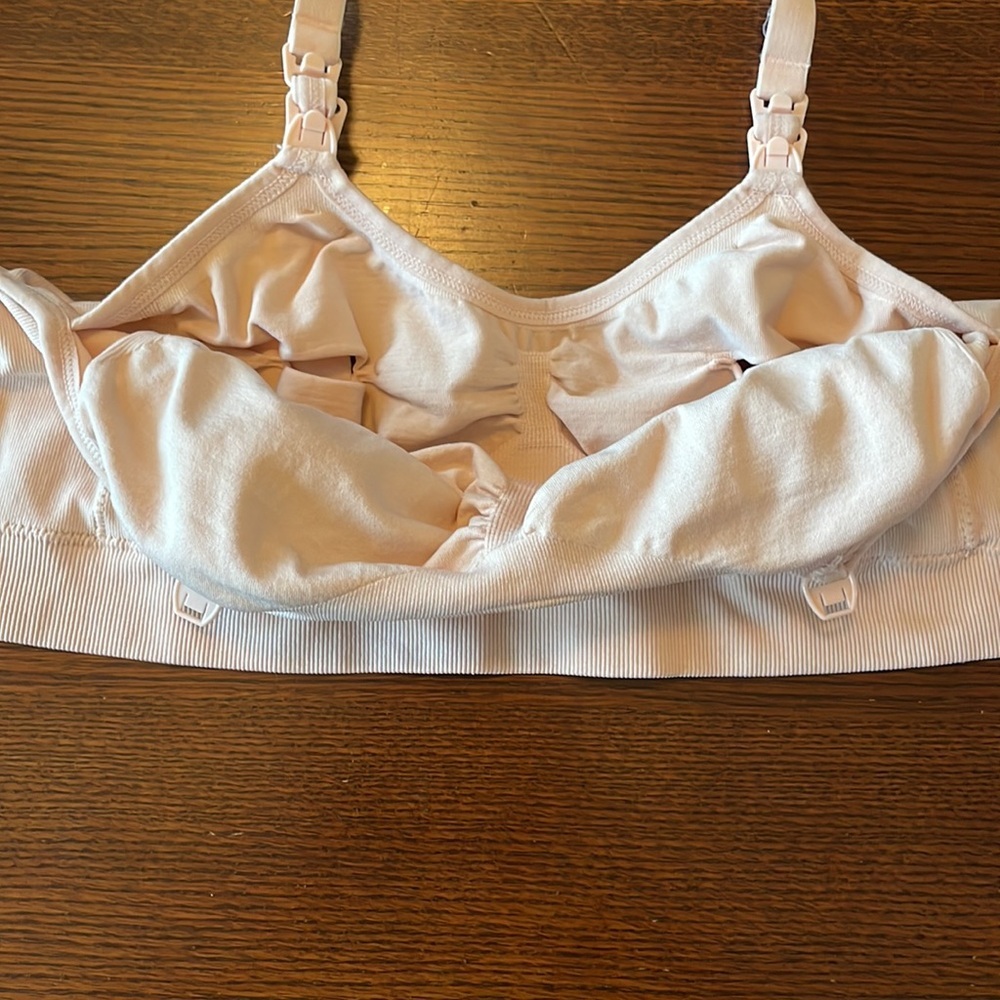 Kindred Bravely Pumping and Nursing Bra small. Peach color - Picture 7 of 8